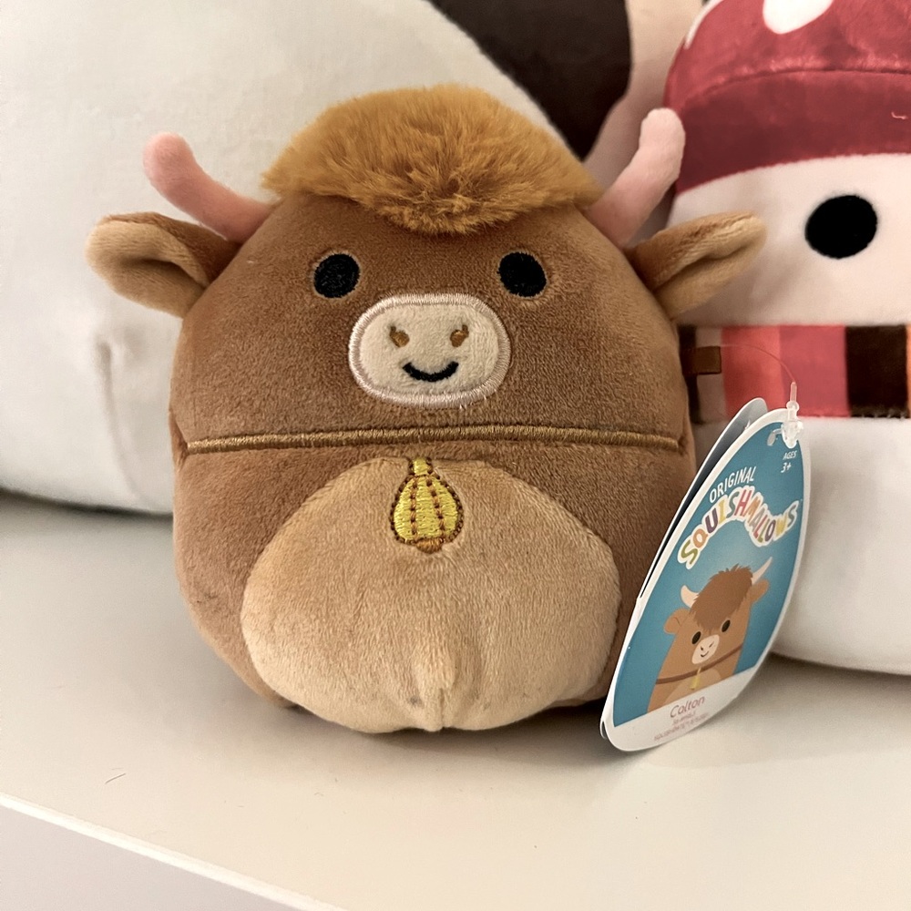 Calton the Highland Cow Squishmallow 5 in.